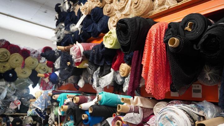 Tissus en gros à Laval